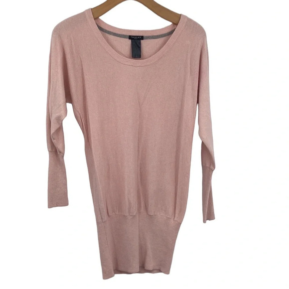 Talula Pullover Sweater‎ Womens Size Small Pink Cashmere Rabbit Hair Aritzia - Picture 1 of 12